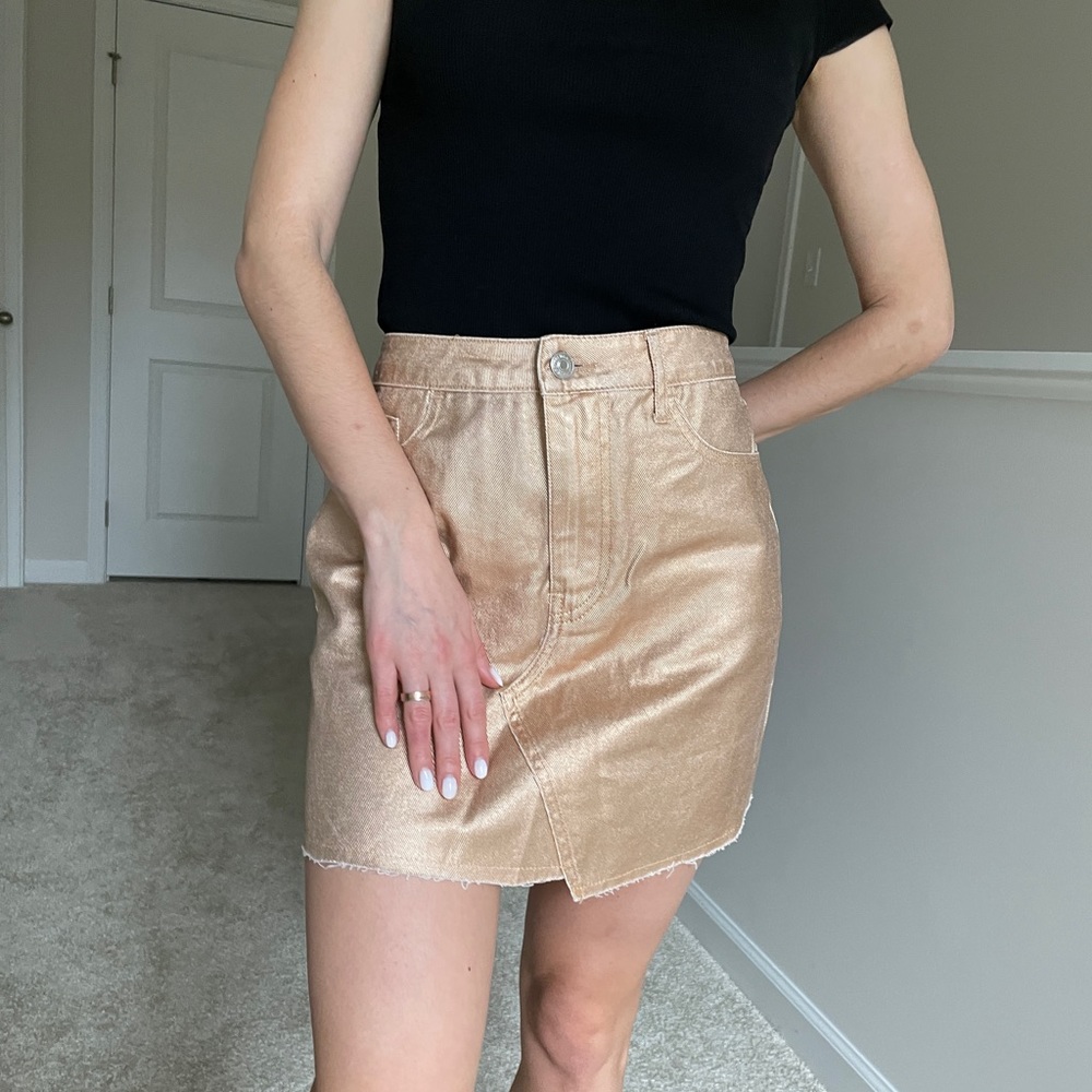 Gold denim skirt